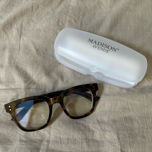 Madison Avenue Tortoise Shell Blue Light Glasses with Case